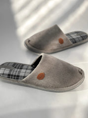 Men's gray slippers