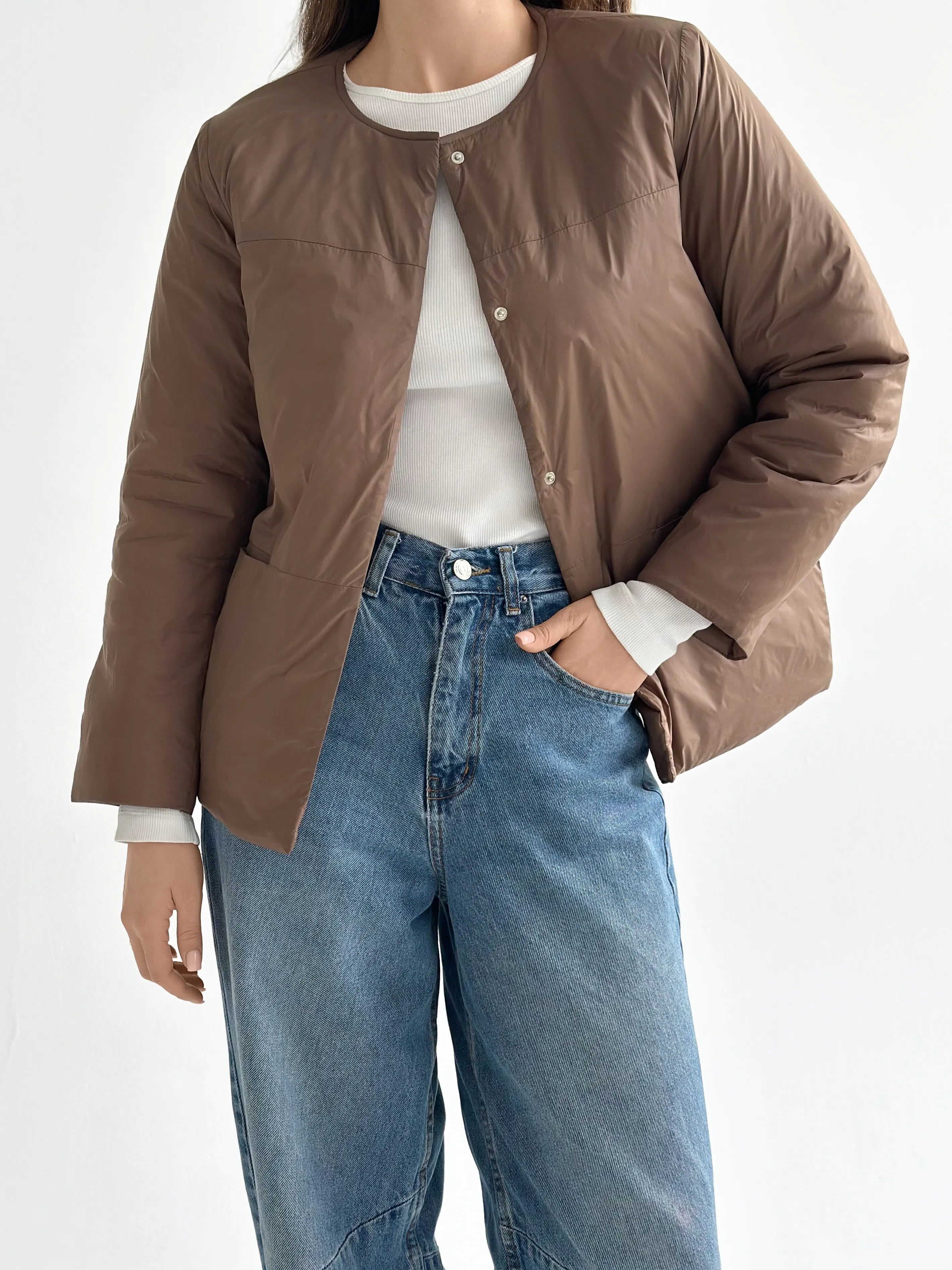Demi-season jacket with buttons, brown
