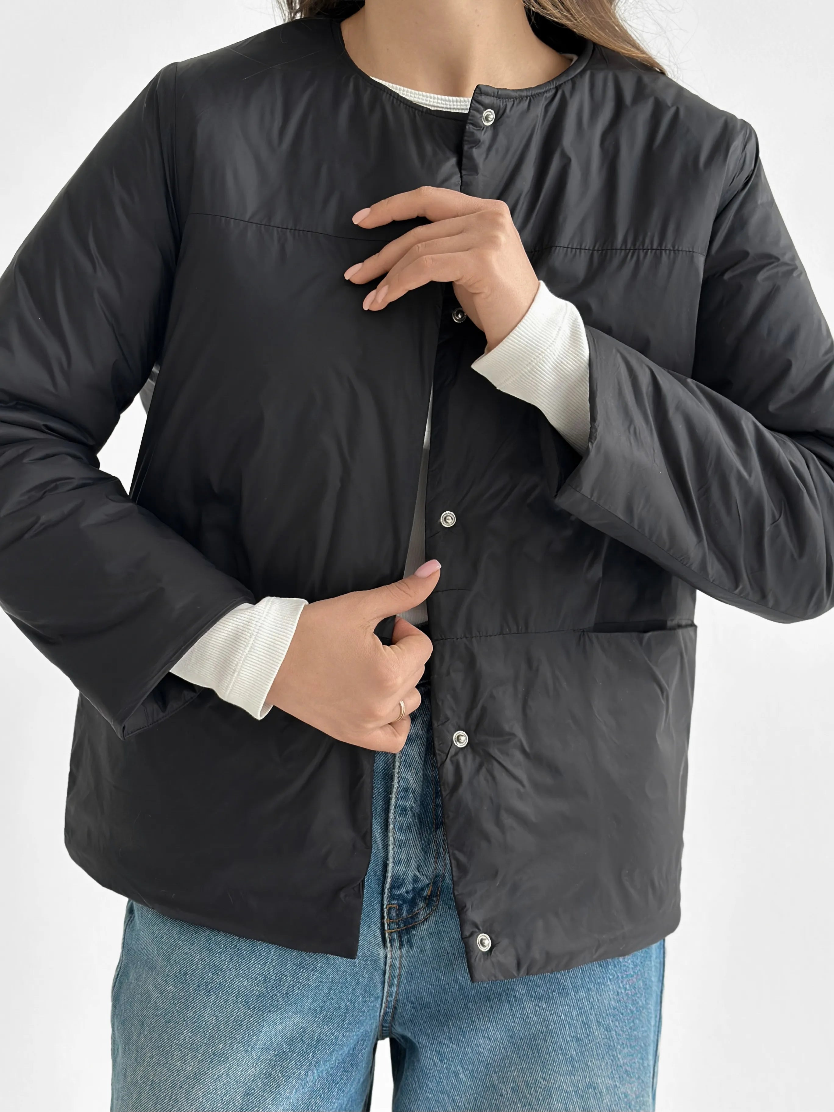 Demi-season jacket with buttons, black