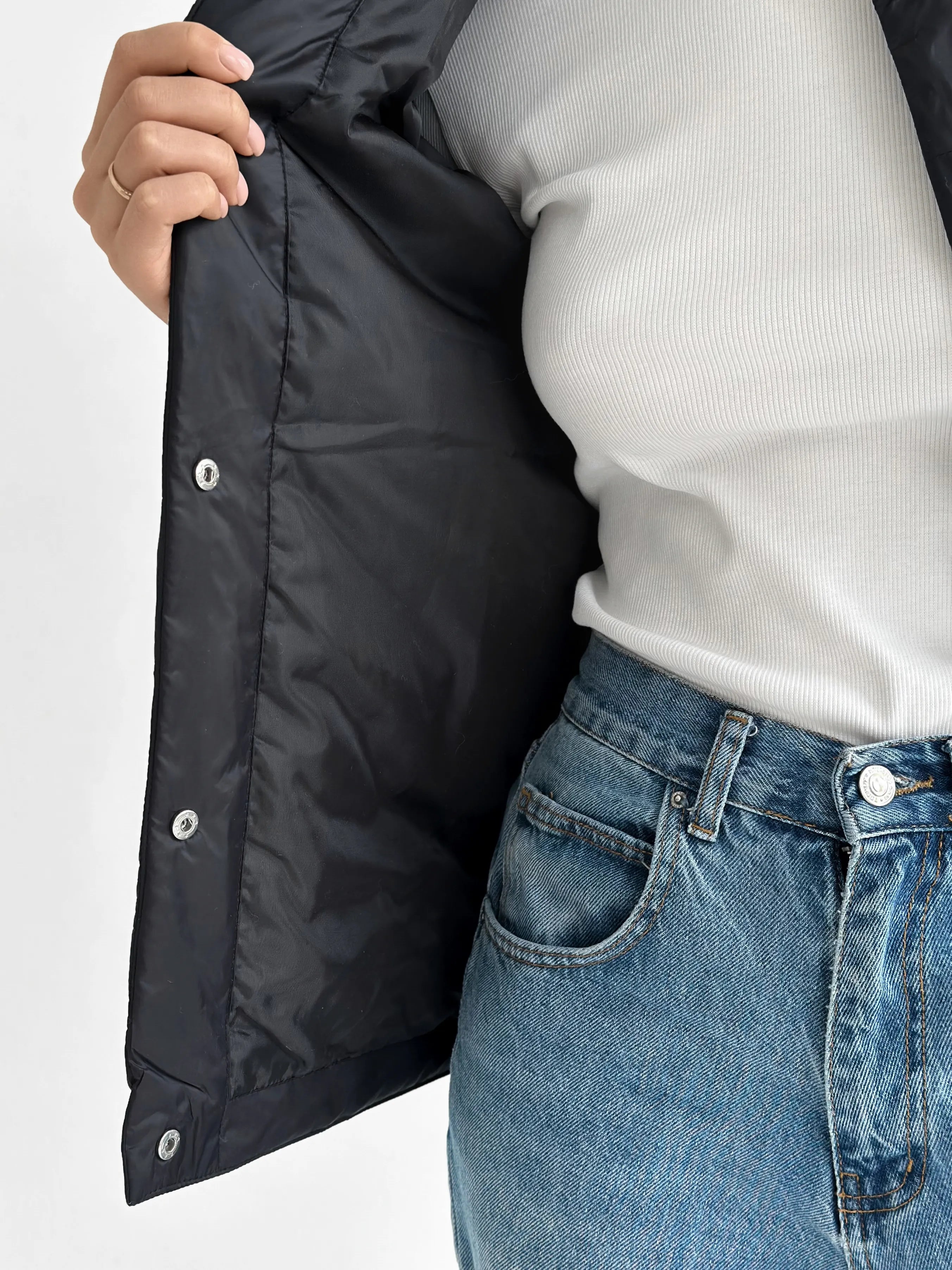 Demi-season jacket with buttons, black