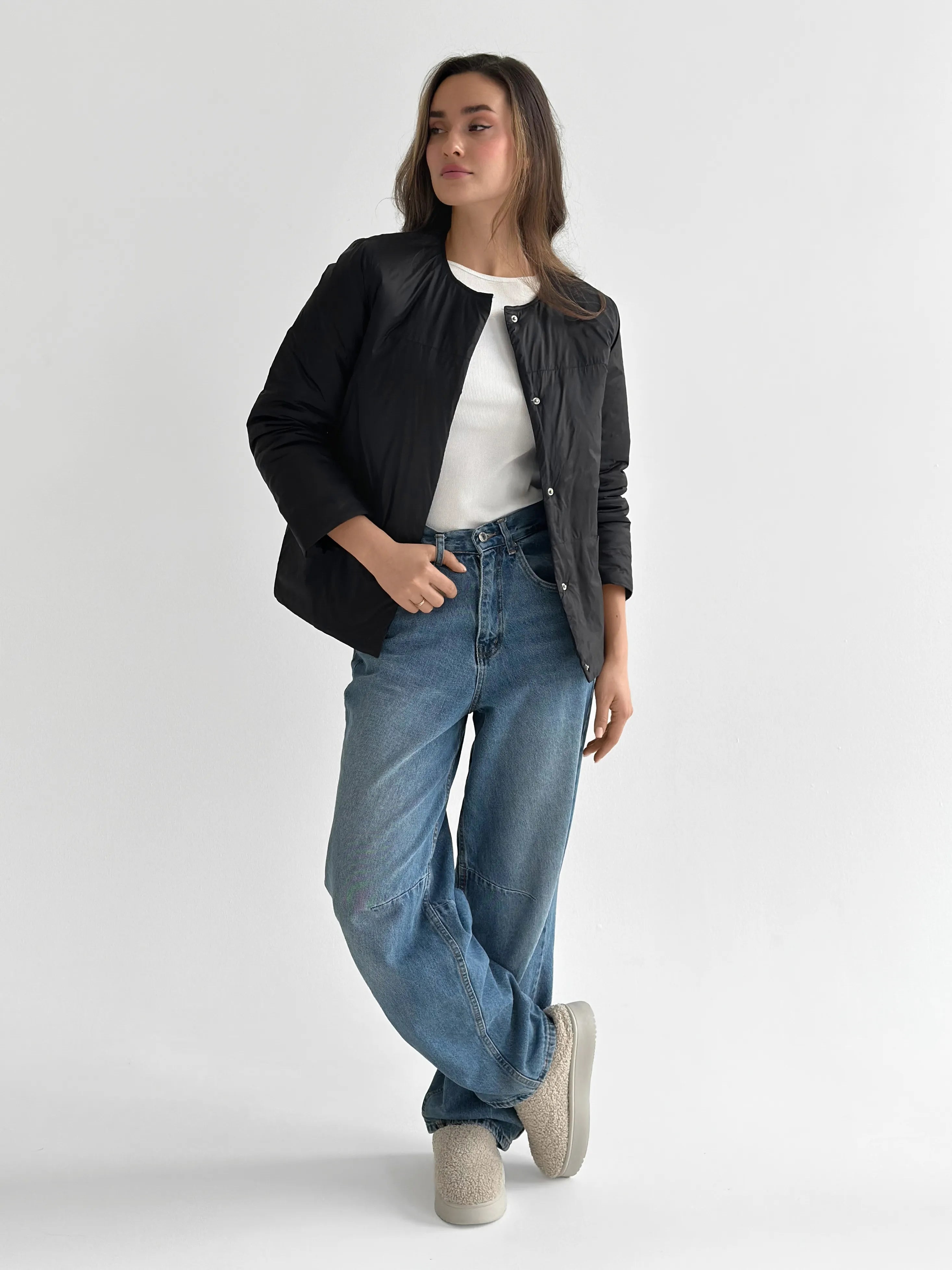 Demi-season jacket with buttons, black