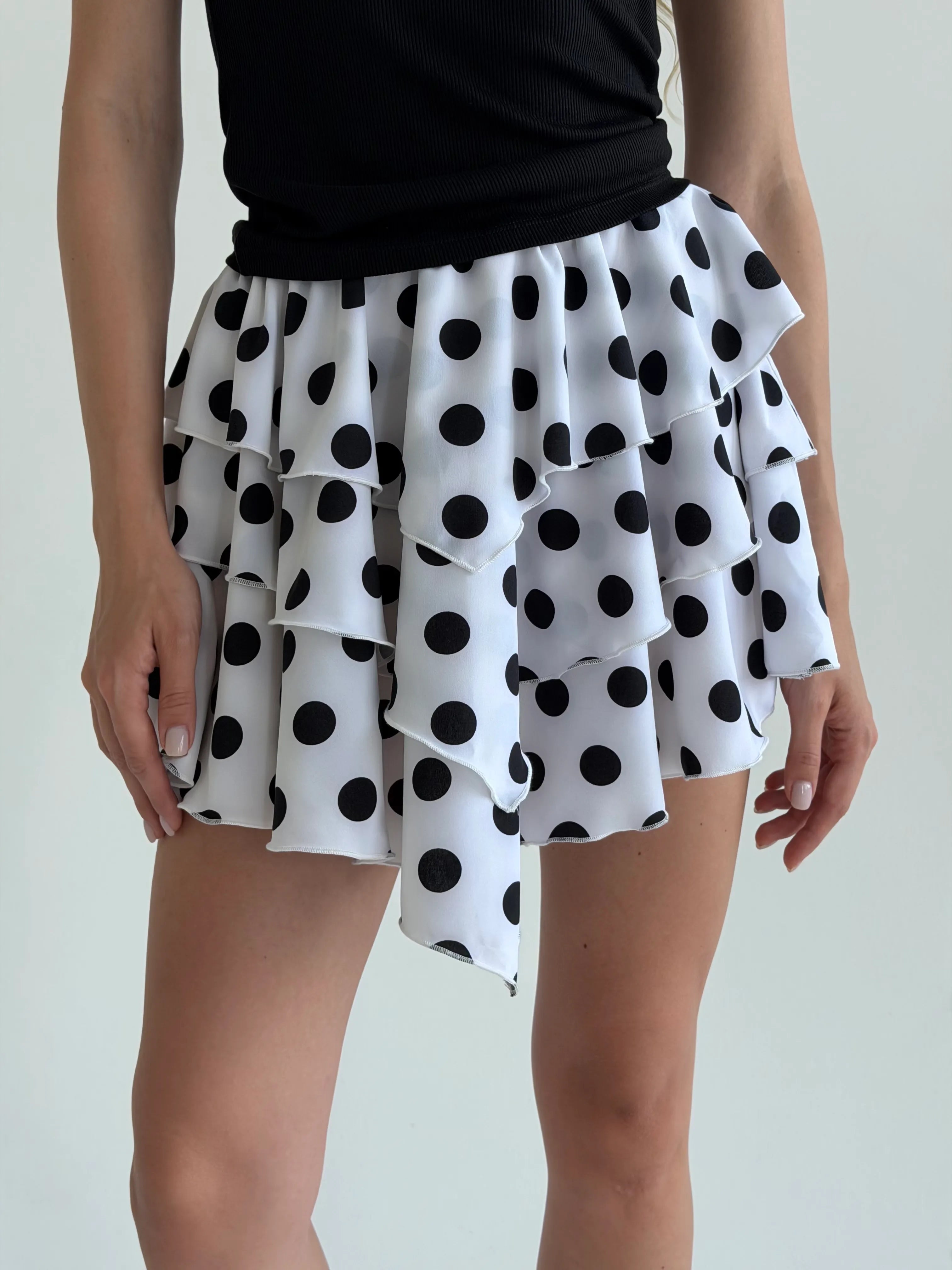 Soft short skirt with large polka dots