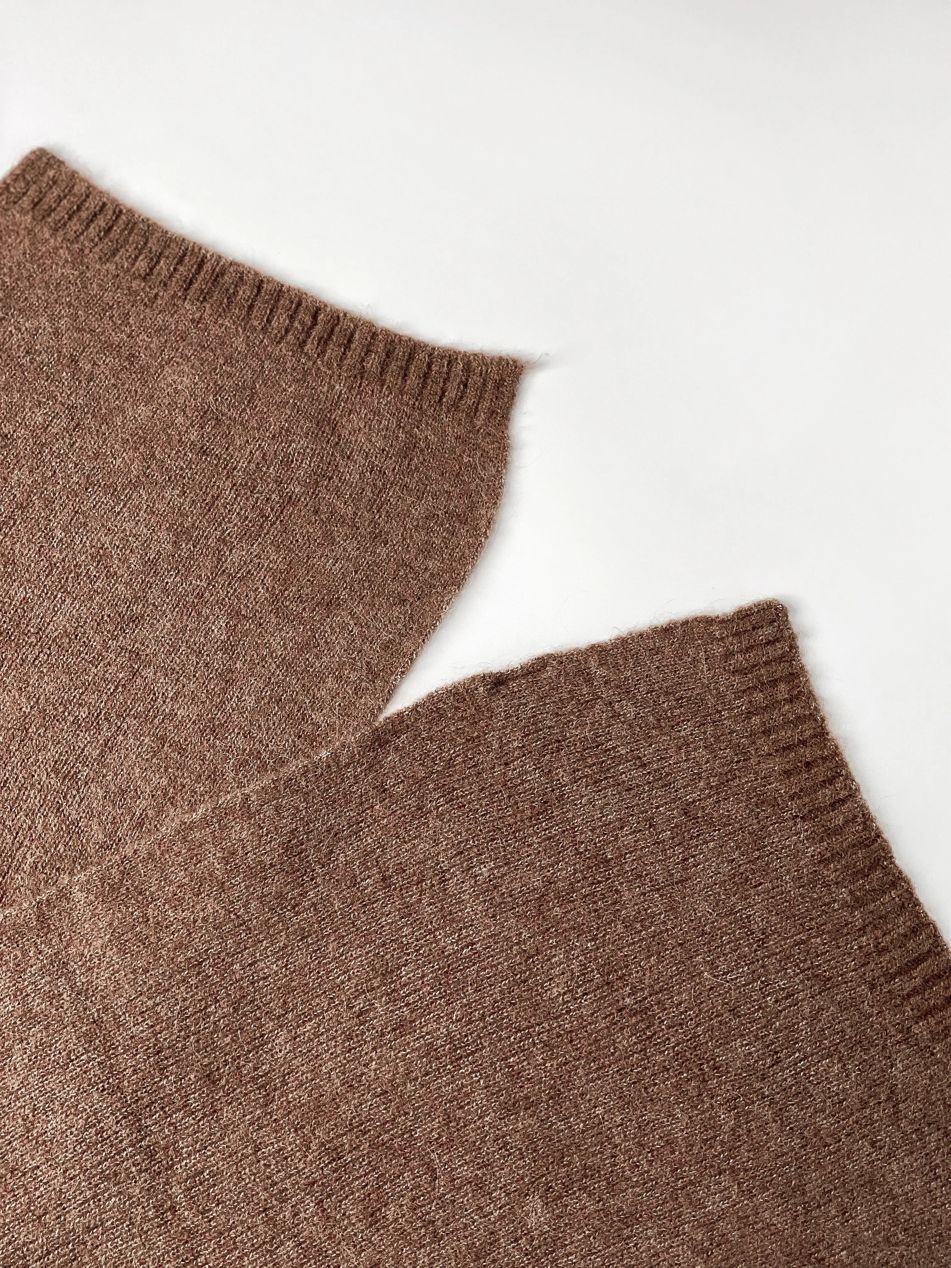 Women's scarf mocha Alpaca