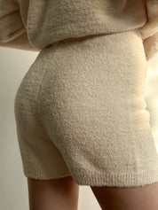 Soft knitted shorts milky
