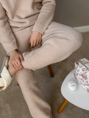 Soft knitted sweater beige