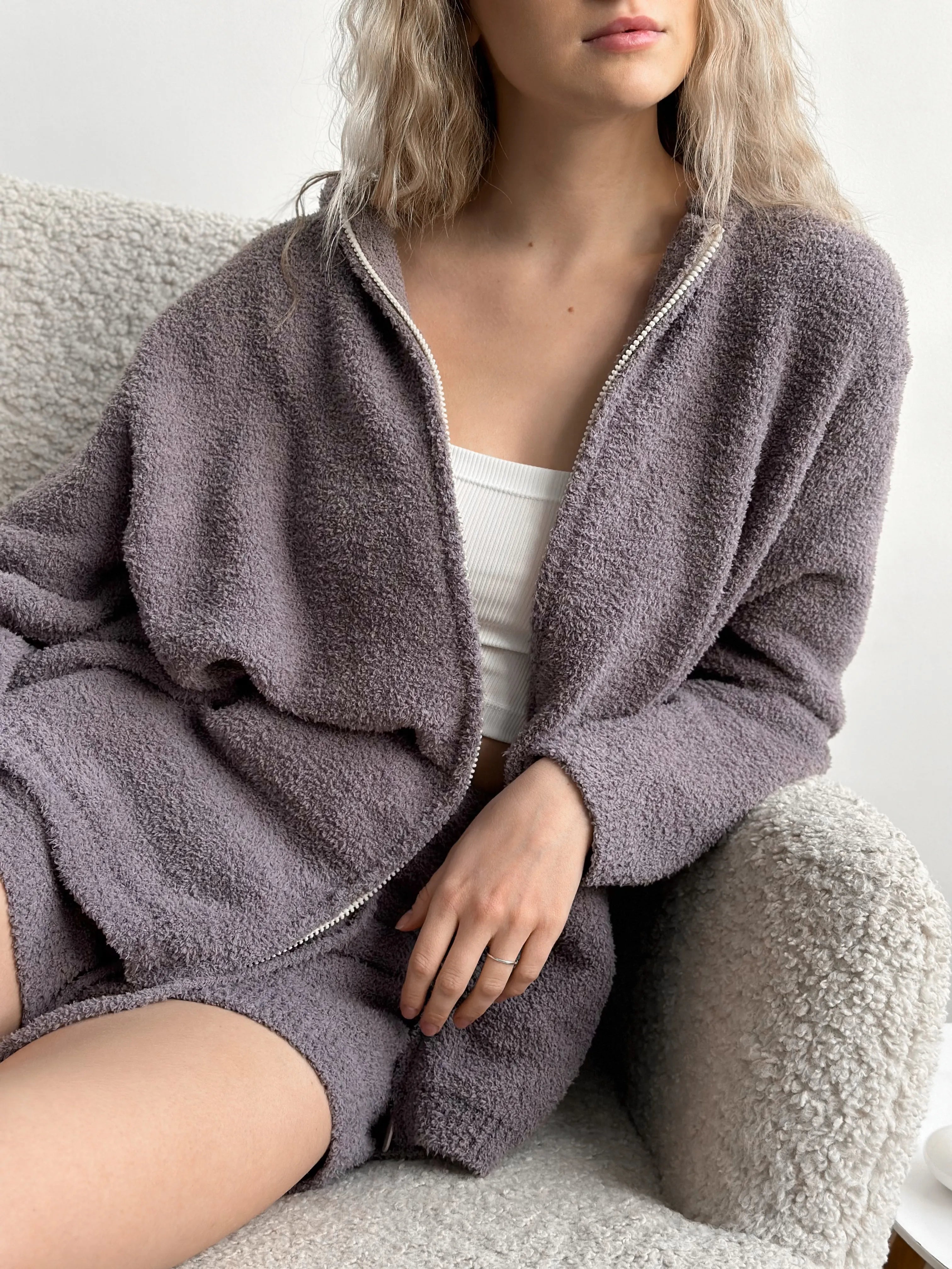 Soft knitted zip-up sweater graphite