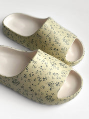Twins foam beach and street slippers milky with flower (=)