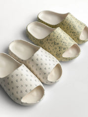 Twins foam beach and street slippers white with flower (=)