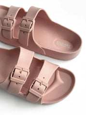 Twins beach and street slippers with regulators powder (=)