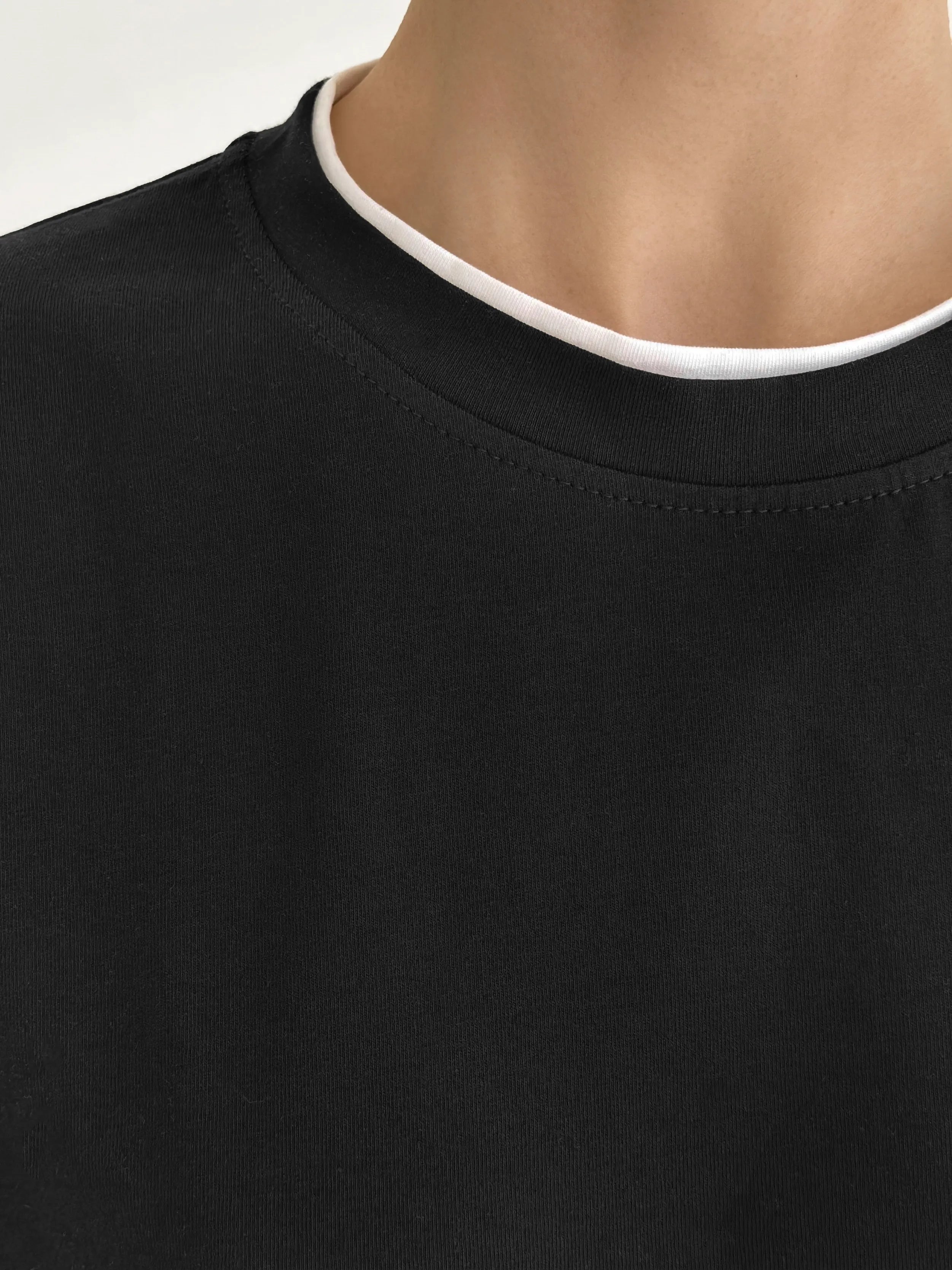 T-shirt with white trim, black, onesize