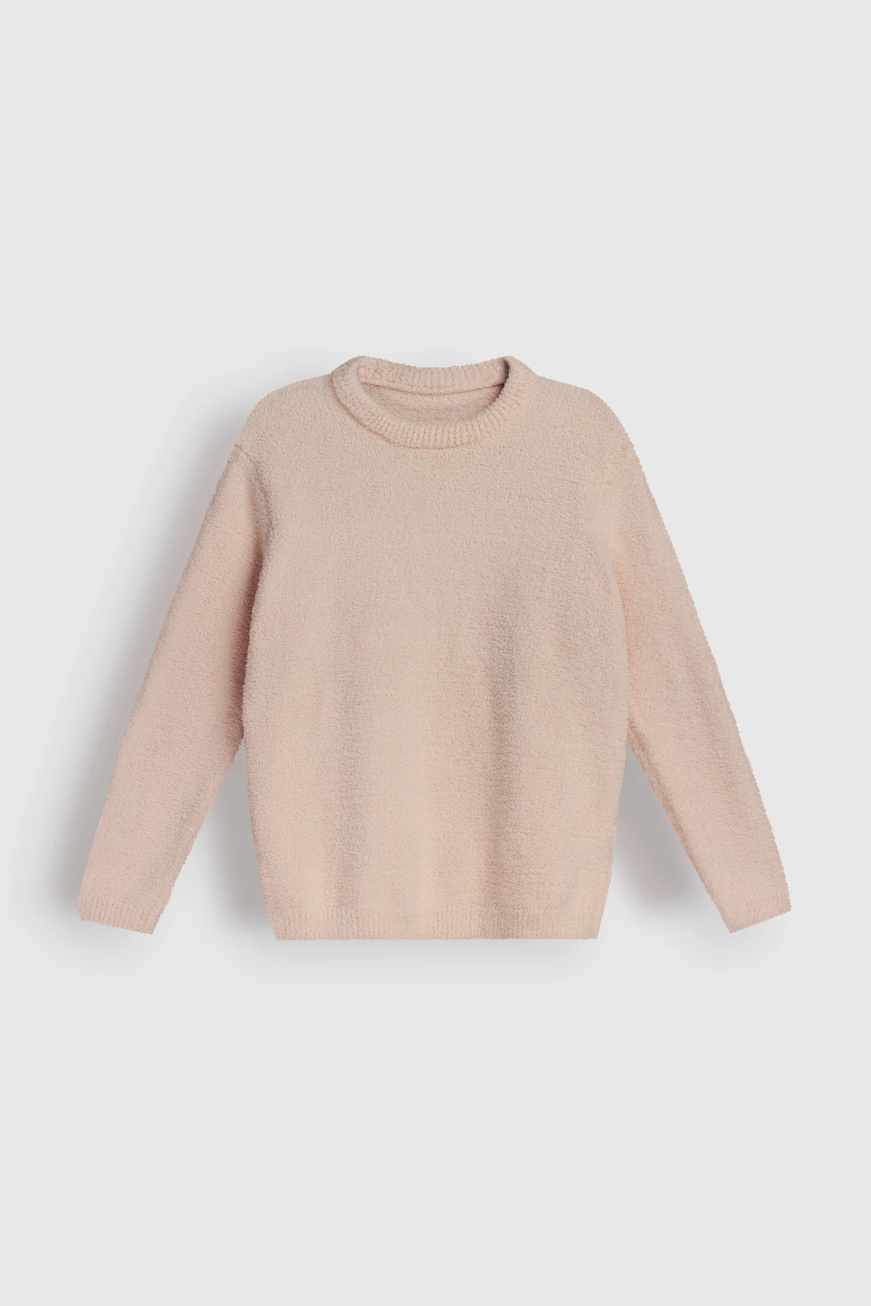 Soft knitted sweater beige