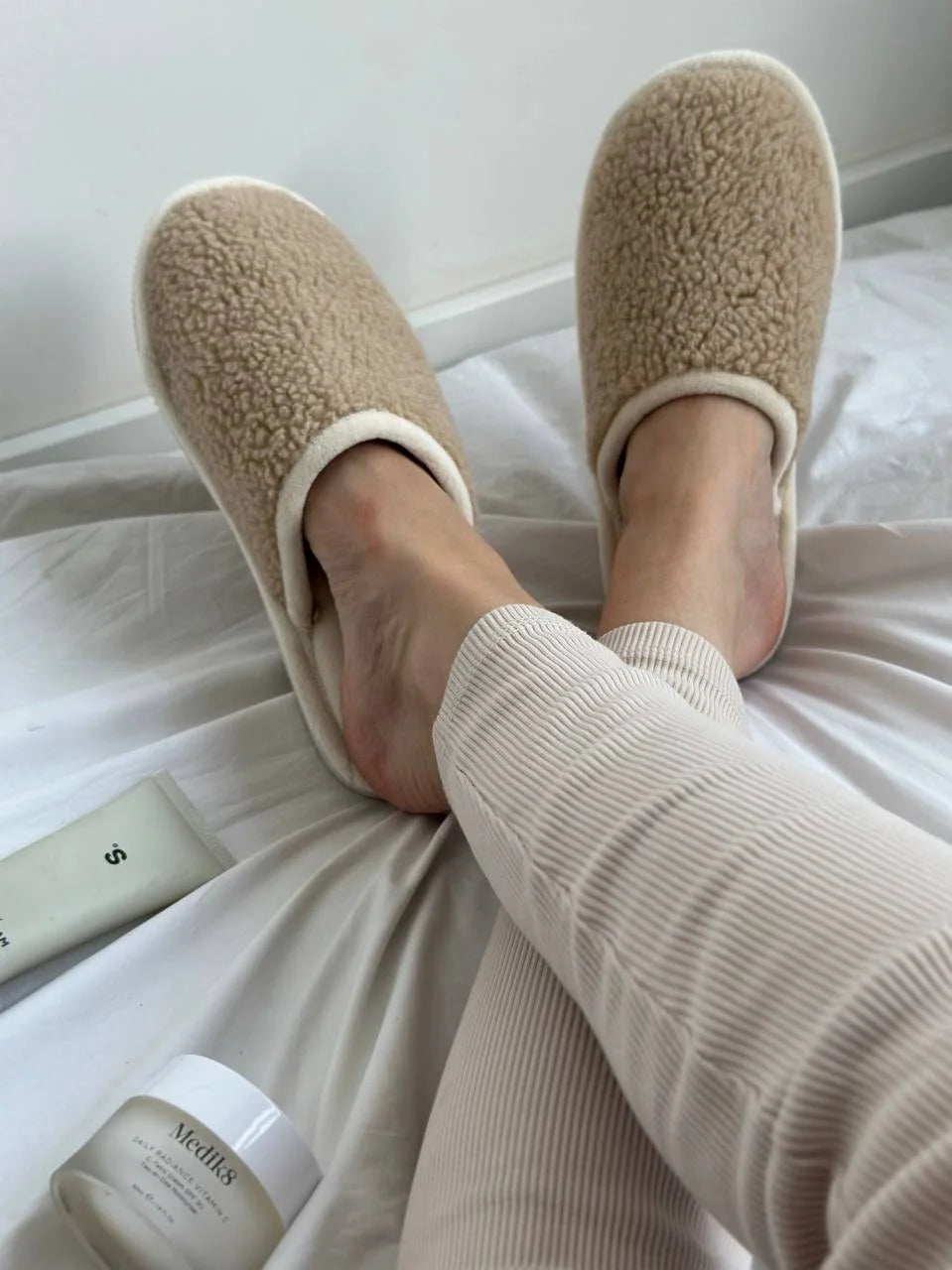 Women's slippers HS-OZ beige YETI