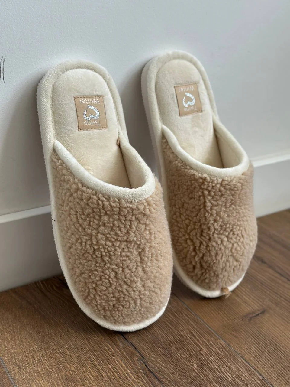 Women's slippers HS-OZ beige YETI