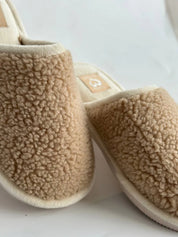 Women's slippers HS-OZ beige YETI