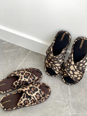 Women's slippers HS-VL cross animal black